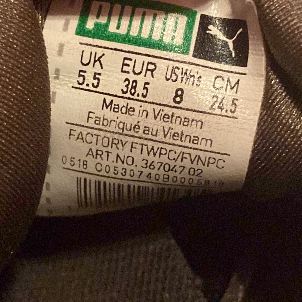 Color: Dark Green Pumas. Size: 8 - Picture 6 of 6